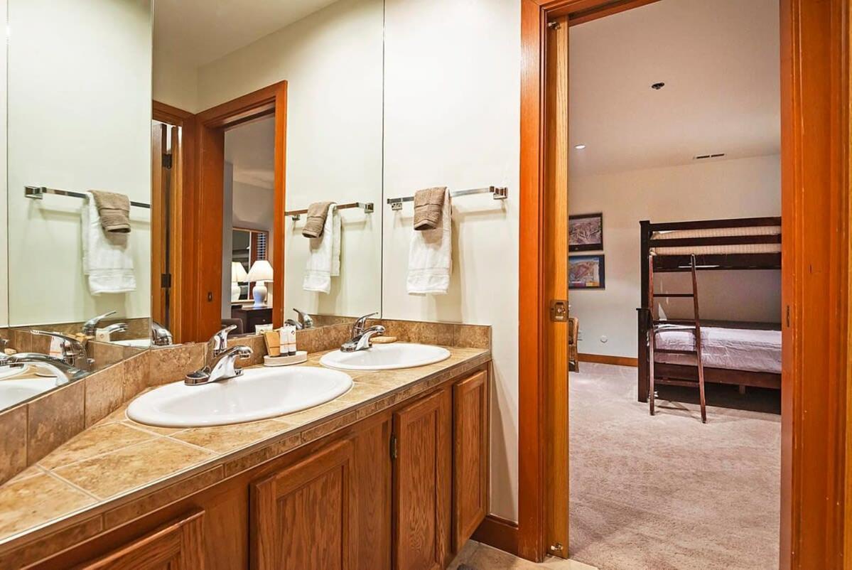 Stunning Location 2Bdr Condo Retreat พาร์คซิตี ภายนอก รูปภาพ